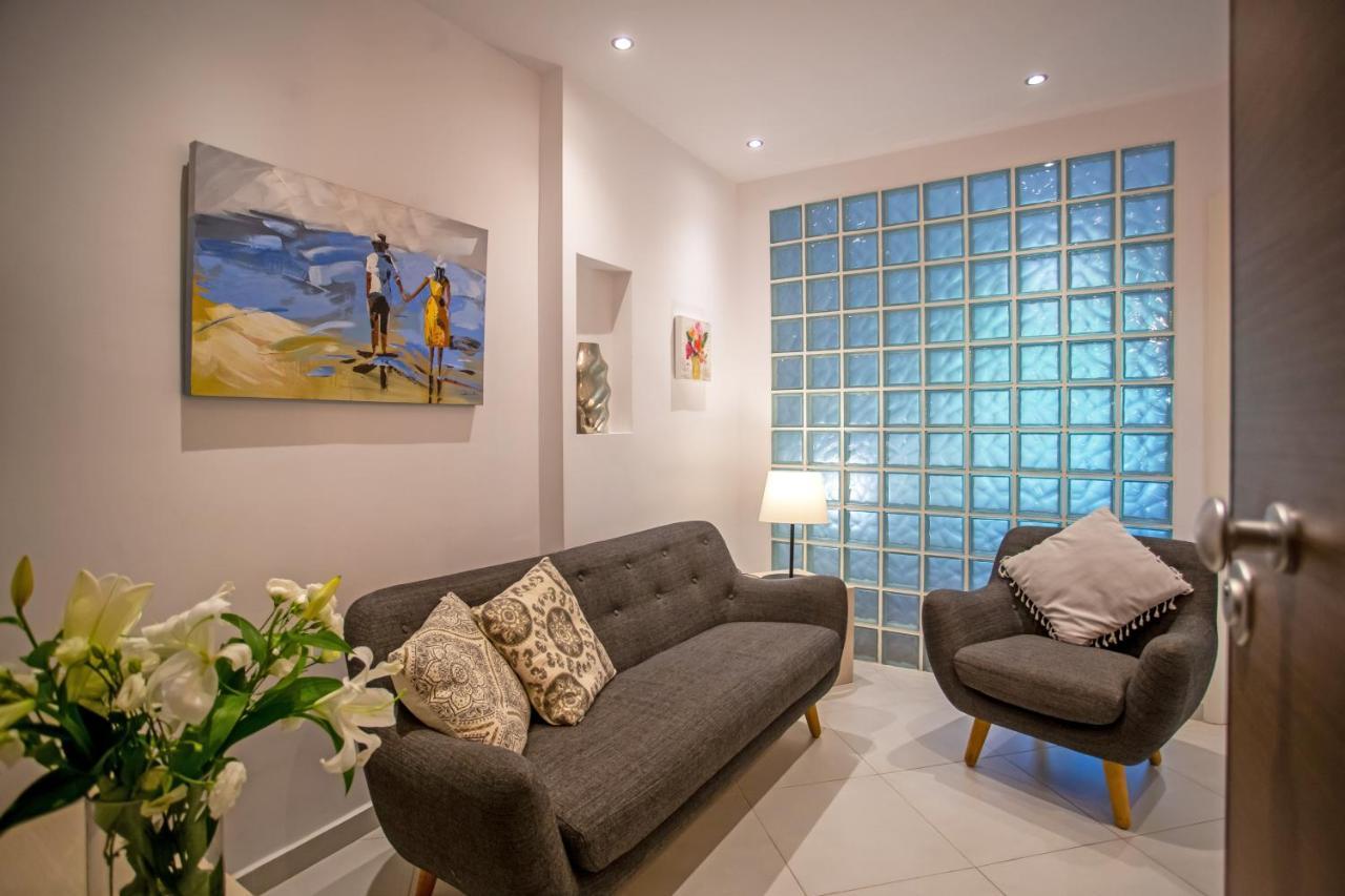 Hadrian By Heloni Apartments Атина Екстериор снимка