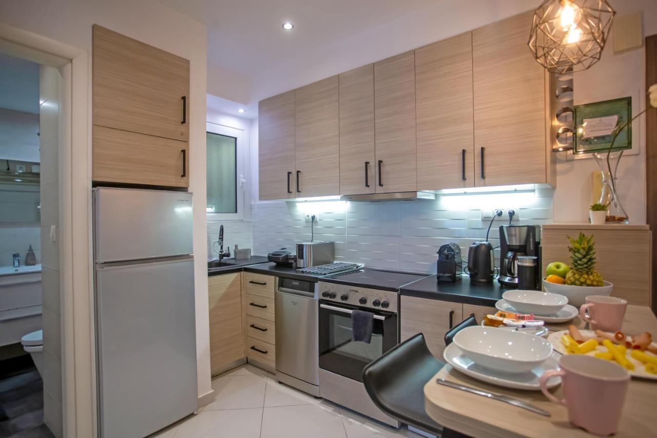 Hadrian By Heloni Apartments Атина Екстериор снимка